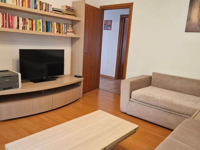 Appartamento bilocale in vendita in Via Val di Bondo, Comasina, Milano