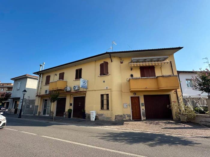 Appartamento quadrilocale in vendita in Viale della Repubblica, Molinetto, Mazzano