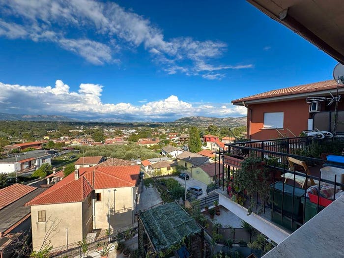 Appartamento trilocale in vendita in Via Girolamo Mechelli, Centro, Lariano