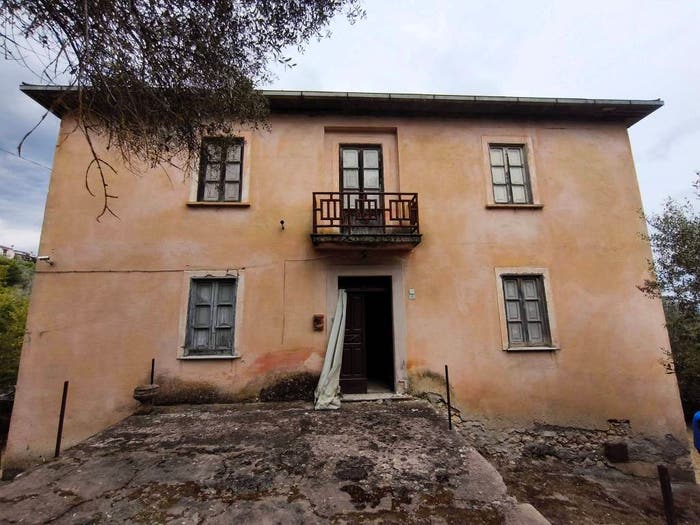 Casa con 6 locali in vendita in Via Tasciotta, Villa Felice, Colfelice