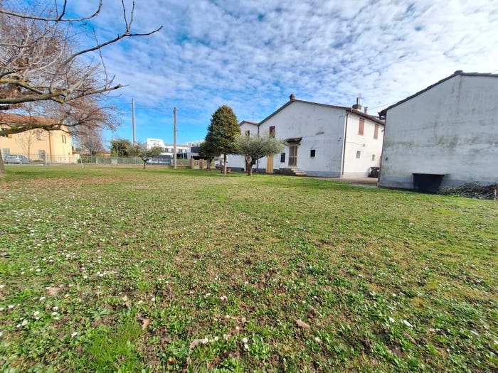 Casa quadrilocale in vendita in Via Costiera, Villa Selva San Leonardo, Forlì