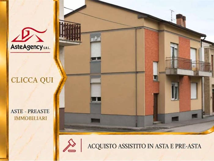 Appartamento con 5 locali in vendita in Via S Giuseppe, Centro, Corridonia