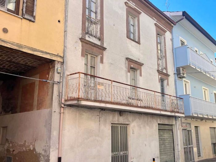 Casa con 6 locali in vendita in Via Roma, Centro, Miglianico