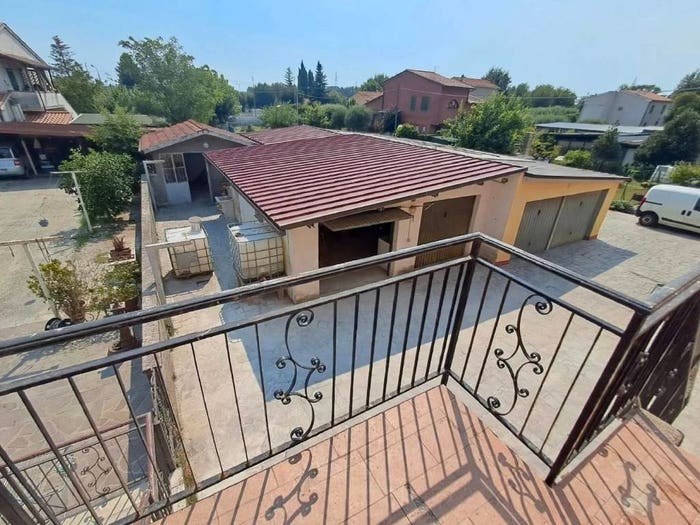 Appartamento quadrilocale in vendita in Via Santa Lucia, Ripoli Ansa dell'Arno, Cascina