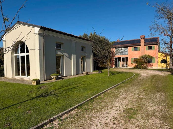 Casa con 6 locali in vendita in Via Negrisia, Cadoneghe