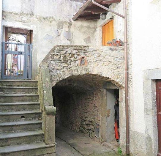 Casa trilocale in vendita in Fivizzano