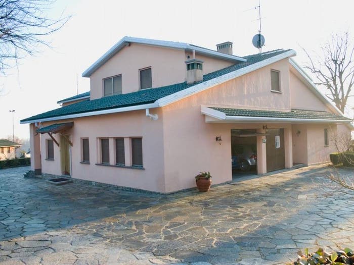 Casa con 6 locali in vendita in Via Roma, Ronco Biellese