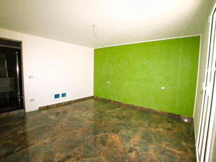 Casa con 5 locali in vendita in Avola