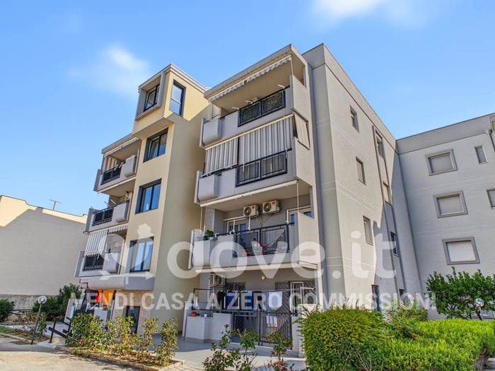 Appartamento trilocale in vendita in Via Giò Ponti, Talsano San Donato, Taranto