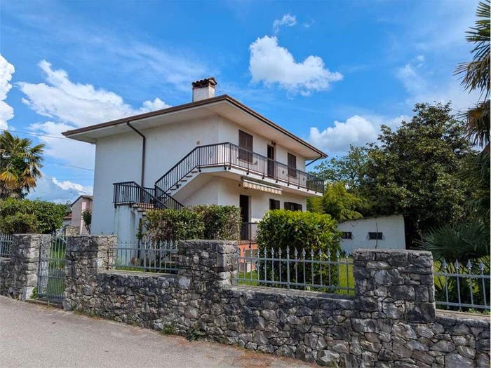 Casa quadrilocale in vendita in Via Isonzo, Poggio Terzarmata, Sagrado