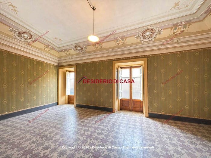 Casa con 6 locali in vendita in Corso Umberto I, Mistretta