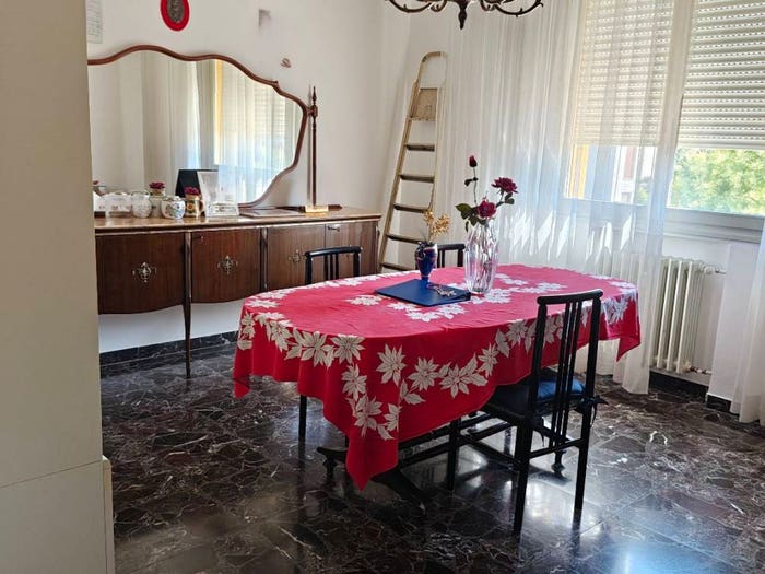 Appartamento con 6 locali in vendita in Marconi, Imola