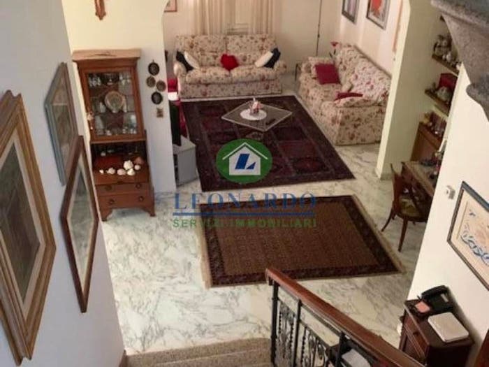 Casa con 6 locali in vendita in MontecatiniTerme