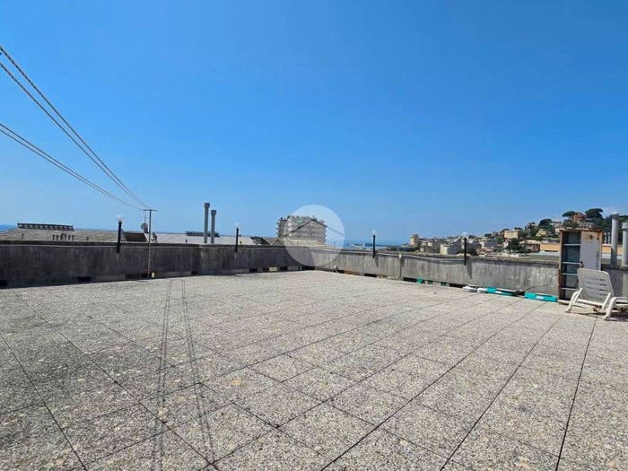 Appartamento con 6 locali in vendita in Via pavia, Pegli, Genova