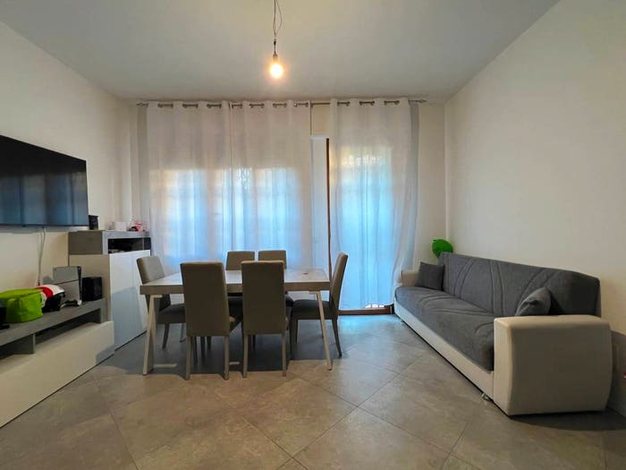 Appartamento trilocale in vendita in Via Montepulciano, Legnaia San Quirico Monticelli, Firenze