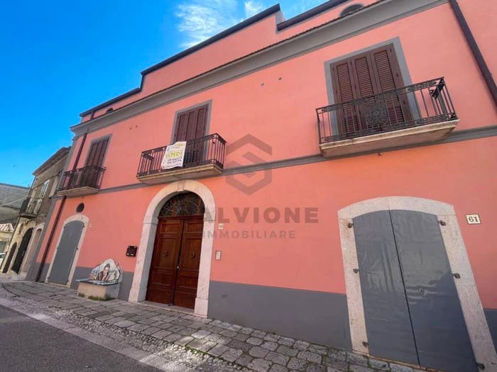 Casa bilocale in vendita in Via Avanti Santi, San Lorenzello