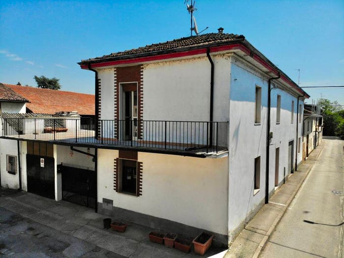 Casa con 6 locali in vendita in Via Porto, Centro, Crotta d'Adda