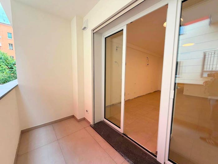 Appartamento bilocale in vendita in via de maria, Bolognina, Bologna