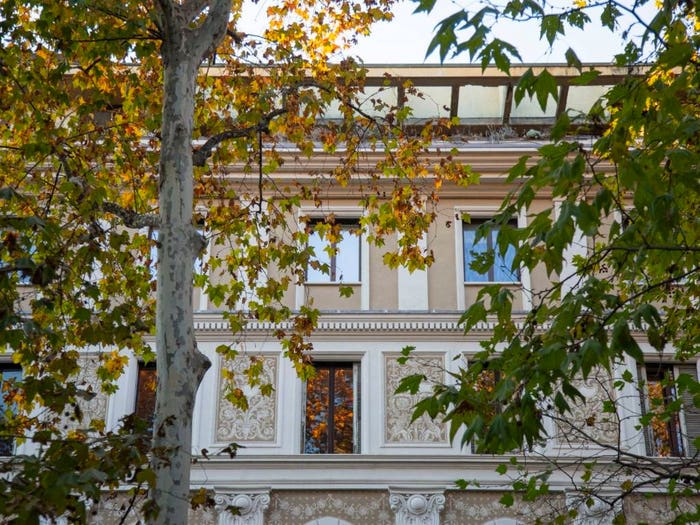 Casa quadrilocale in vendita in Via Giovanni Battista Morgagni, Morgagni, Milano
