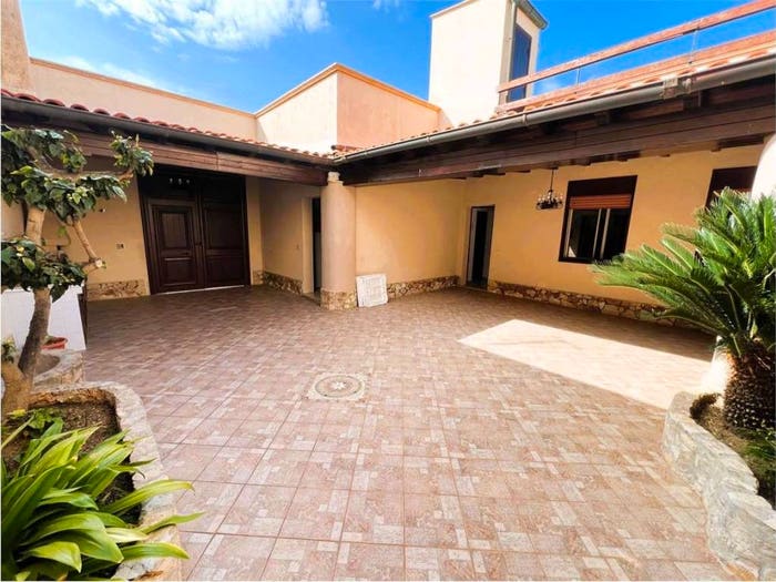 Casa con 6 locali in vendita in Tre Fontane, Campobello di Mazara