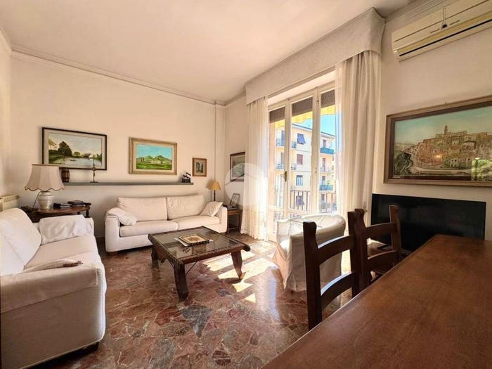Appartamento con 5 locali in vendita in Via Gherardo Starnina, Soffiano, Firenze