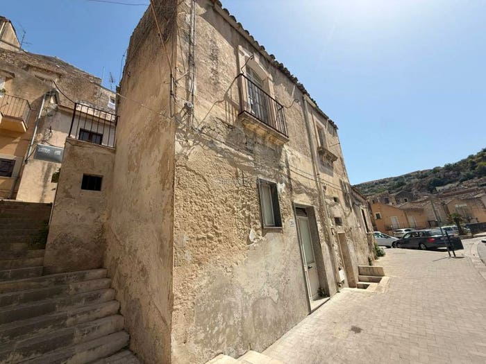Casa con 5 locali in vendita in Via Fornai, Modica Bassa, Modica