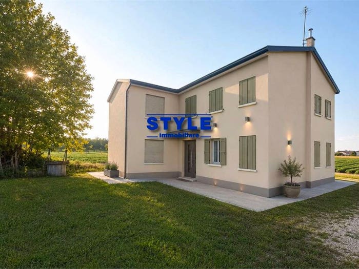 Casa con 6 locali in vendita in Zianigo, Mirano