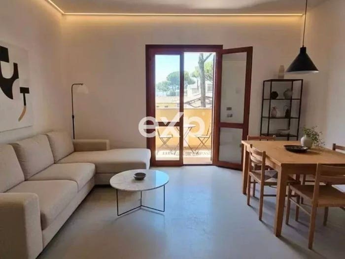 Appartamento trilocale in vendita in Via Pietro Maroncelli, Marina di Grosseto, Grosseto