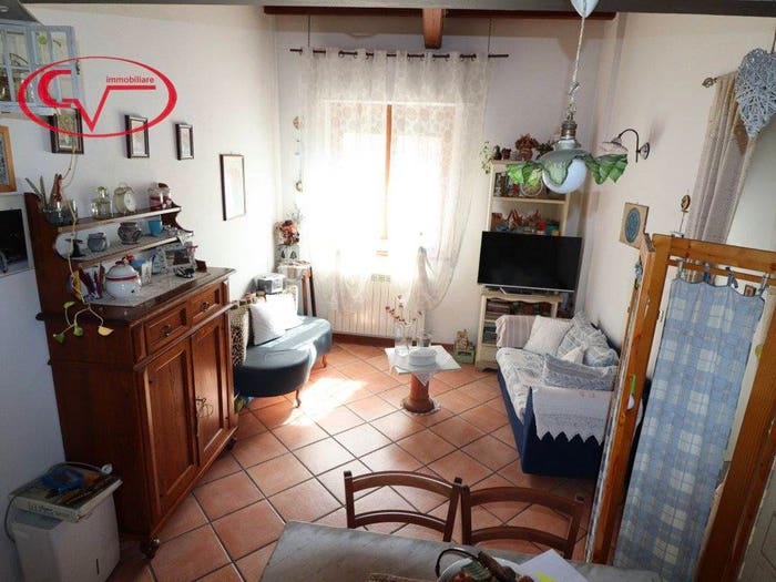 Appartamento trilocale in vendita in Via Guglielmo Marconi, Città, Montevarchi