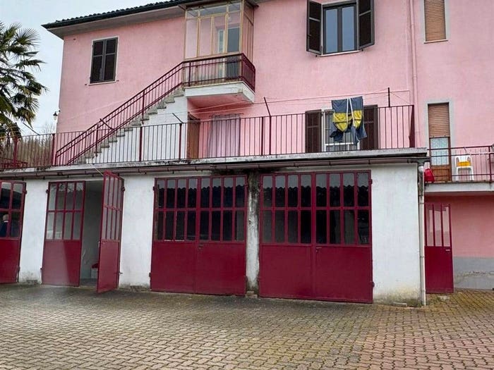 Casa con 6 locali in vendita in VIA MARCONI, Centro, Mombercelli