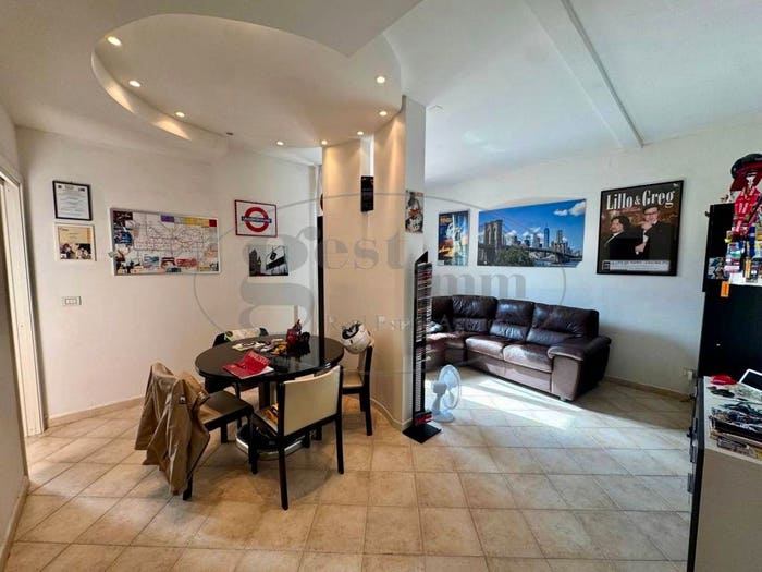 Appartamento trilocale in vendita in Piazza Roma Borgo Cappuccini, Livorno