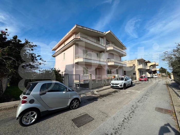 Appartamento quadrilocale in vendita in Via Carlo Alberto Dalla Chiesa, Rometta Marea, Rometta