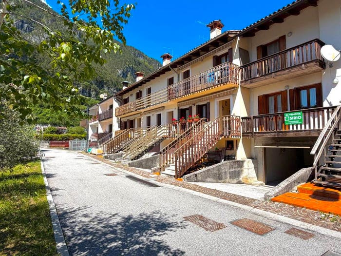 Casa trilocale in vendita in Raccolana, Chiusaforte