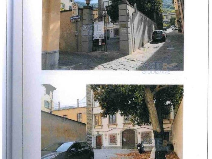 Casa con 6 locali in vendita in Via della Cattedrale Pescia PT Italia, Centro, Pescia