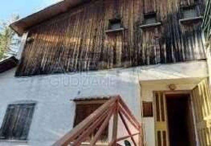 Appartamento trilocale in vendita in SP Tagliacozzo AQ Italia, Tagliacozzo