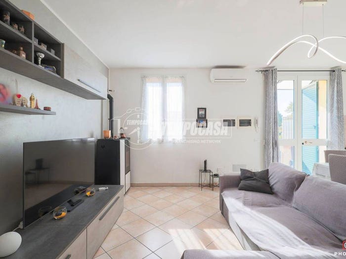 Appartamento trilocale in vendita in Via Corradina, Fosso Ghiaia, Ravenna