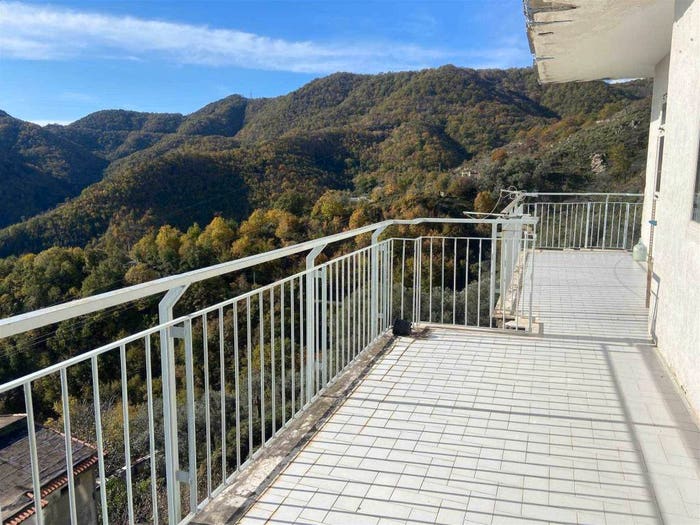Appartamento quadrilocale in vendita in Pellezzano