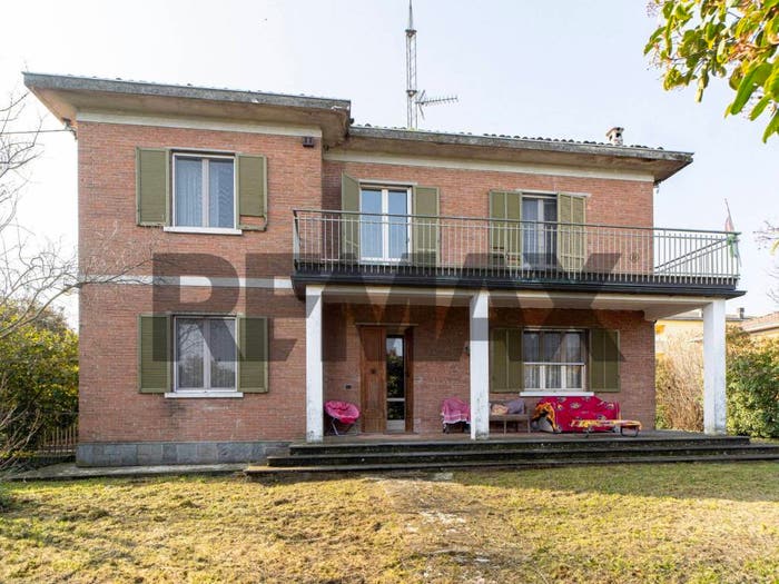 Casa con 6 locali in vendita in STRADA CAVA IN VIGATTO, Corcagnano, Parma