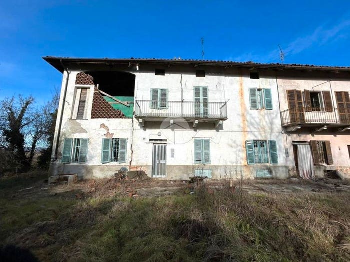 Casa con 5 locali in vendita in Via Casale, Centro, Castell'Alfero