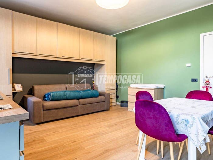 Appartamento monolocale in vendita in Via San Pietro, Centro, Caronno Pertusella
