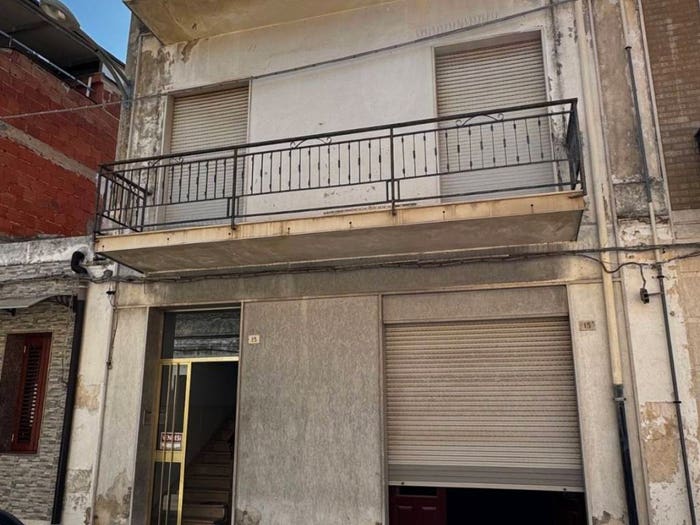 Casa trilocale in vendita in Floridia