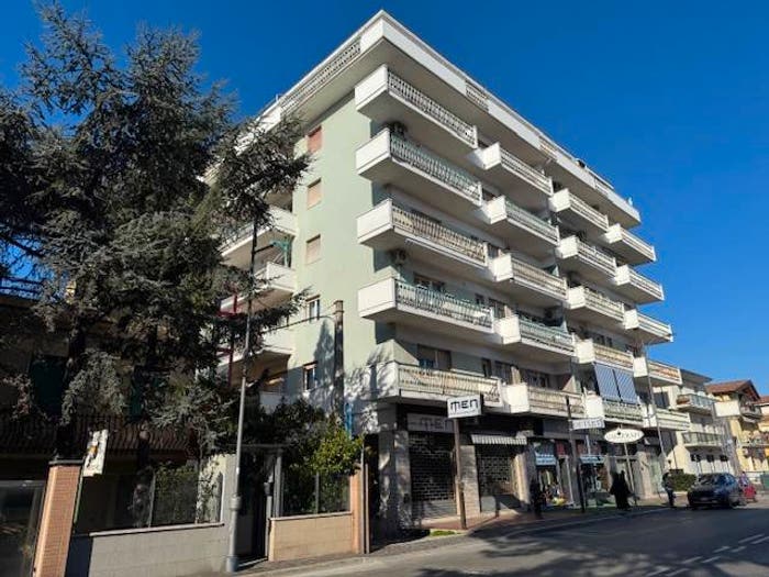Casa quadrilocale in vendita in Corso Umberto I, Centro, Montesilvano