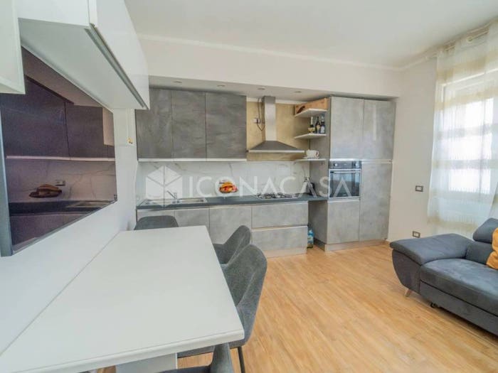Appartamento bilocale in vendita in Via Venezia, Centro, Cerro Maggiore