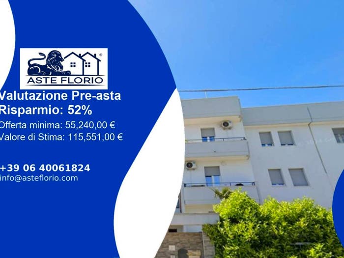 Appartamento trilocale in vendita in Via Alcide De Gasperi, Centro, Carmiano