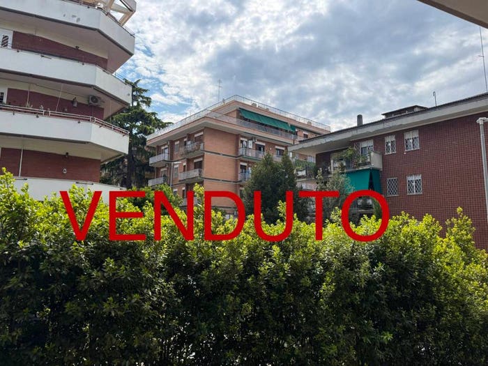 Appartamento trilocale in vendita in Viale dei Colli Portuensi, Colli Portuensi Casaletto, Roma