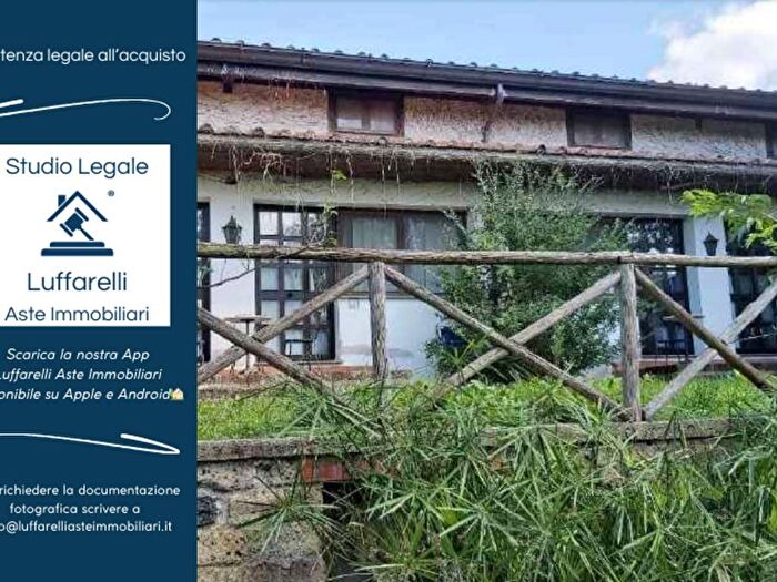 Casa bilocale in vendita in Via Lago di Martignano, Colosseo Fori Imperiali, Roma