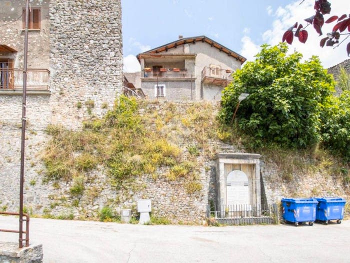 Appartamento quadrilocale in vendita in VIA DELLA CHIESA, Rieti