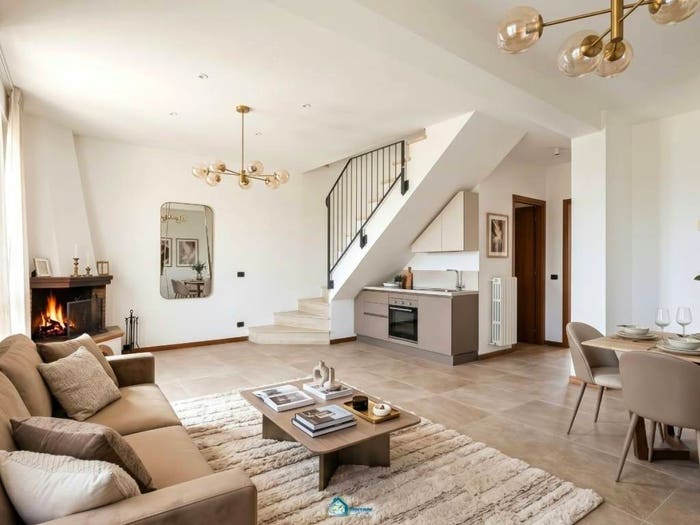 Casa quadrilocale in vendita in Via Santo Stefano, Centro, Osimo