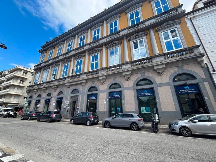 Appartamento con 5 locali in vendita in Corso Giannone, Centro Storico Corso Trieste, Caserta