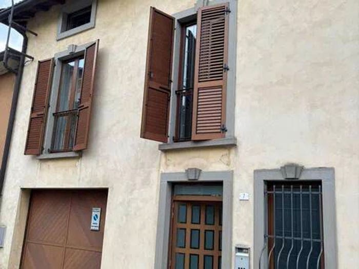 Casa quadrilocale in vendita in Via Gaggio, Centro, Villa d'Almè